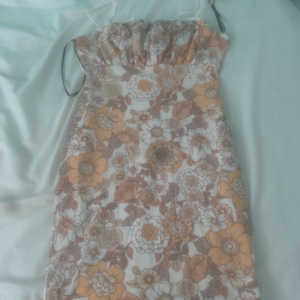 Forever 21 mini body con dress